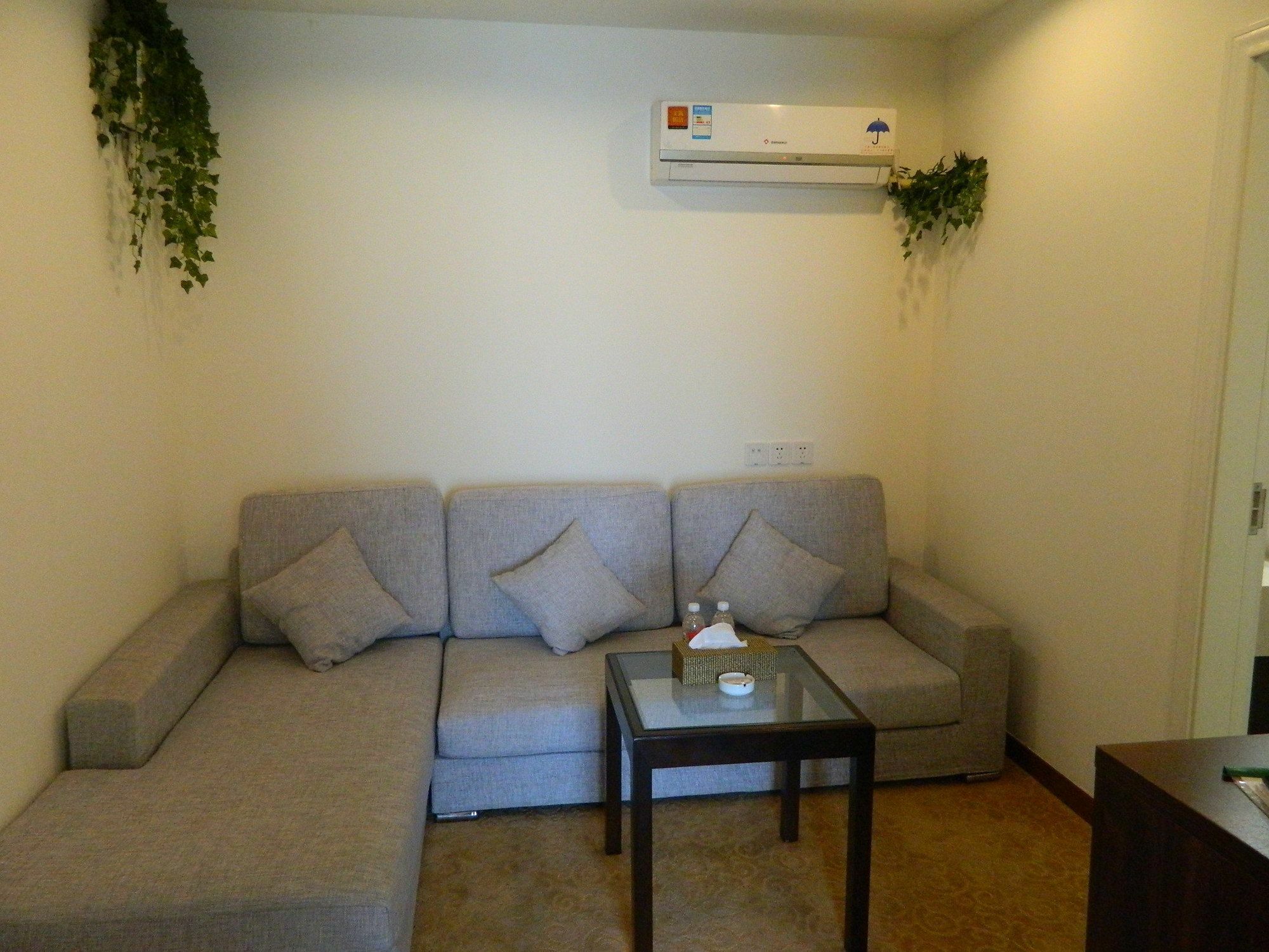 Coinfamily Hotel Shanghai Eksteriør bilde